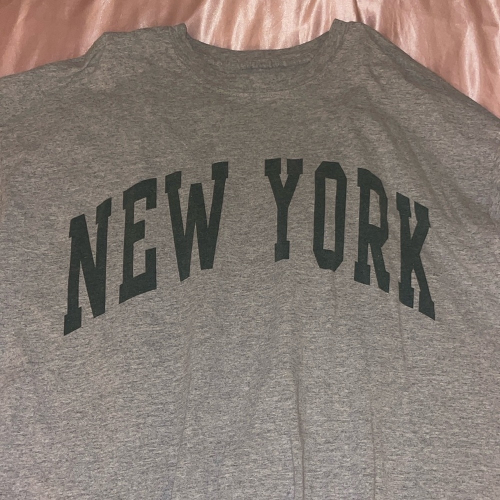 Brandy Melville Oversized New York long sleeve
